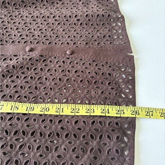 Susan Graver Style Brown Eyelet Long Sleeve Button Up Blouse Size S 100% Cotton - Picture 12 of 12